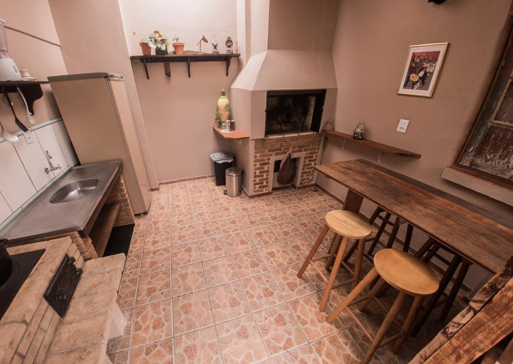 Frida Casa Hostel Pelotas Extérieur photo