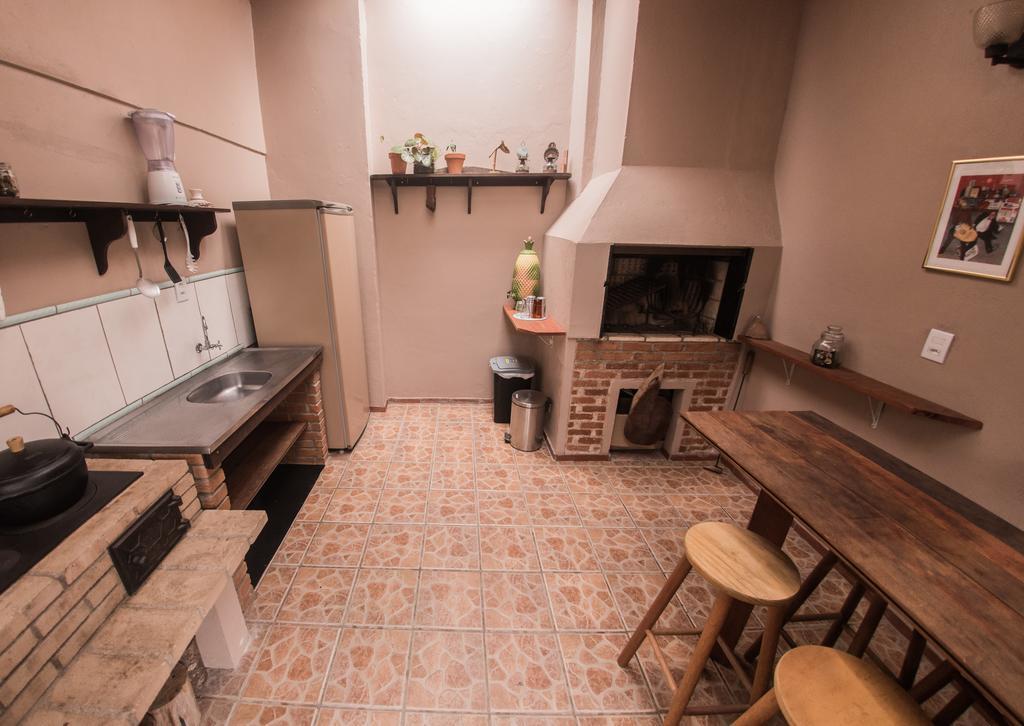 Frida Casa Hostel Pelotas Extérieur photo