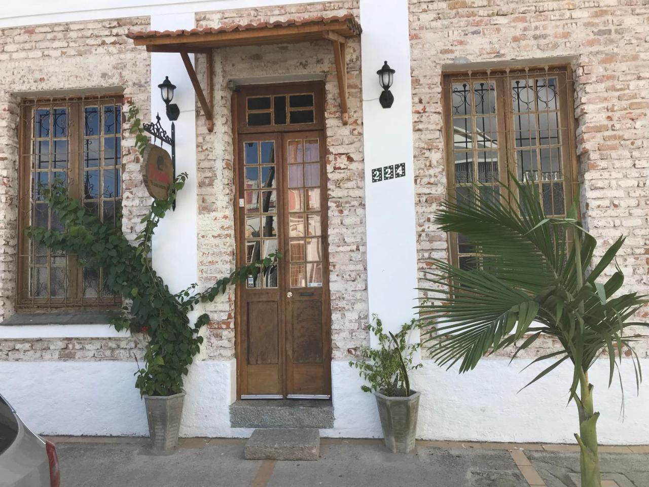 Frida Casa Hostel Pelotas Extérieur photo